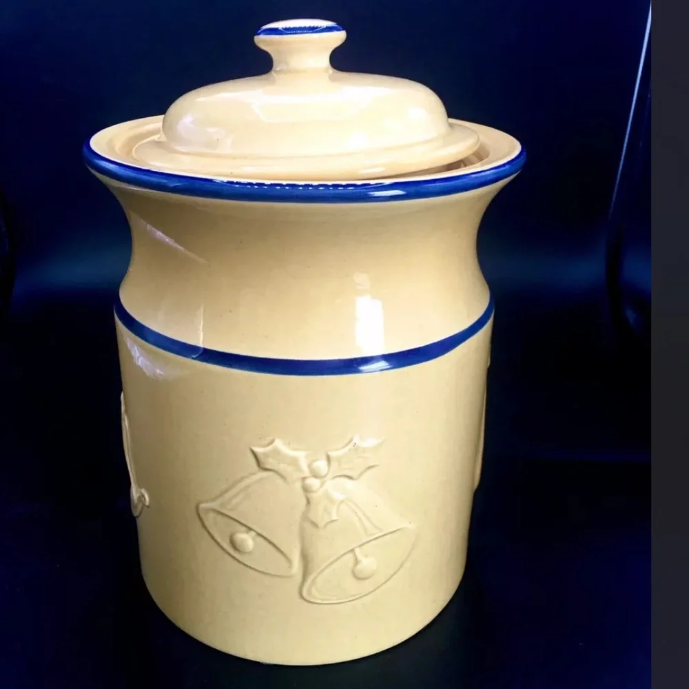 WILLIAMS SONOMA CHRISTMAS COOKIE JAR MASON CASH YELLOW WARE HOLIDAY LID W/SEAL